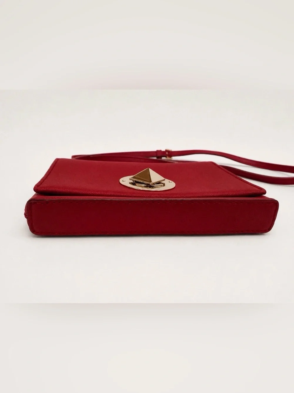 Kate Spade Newbury Lane Sally Red Saffiano Leather Crossbody Bag Gold EUC